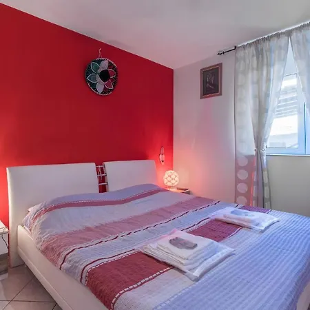 Beautiful In Kostrena Sveta Lucij With 2 Bedrooms And Wifi * Rijeka